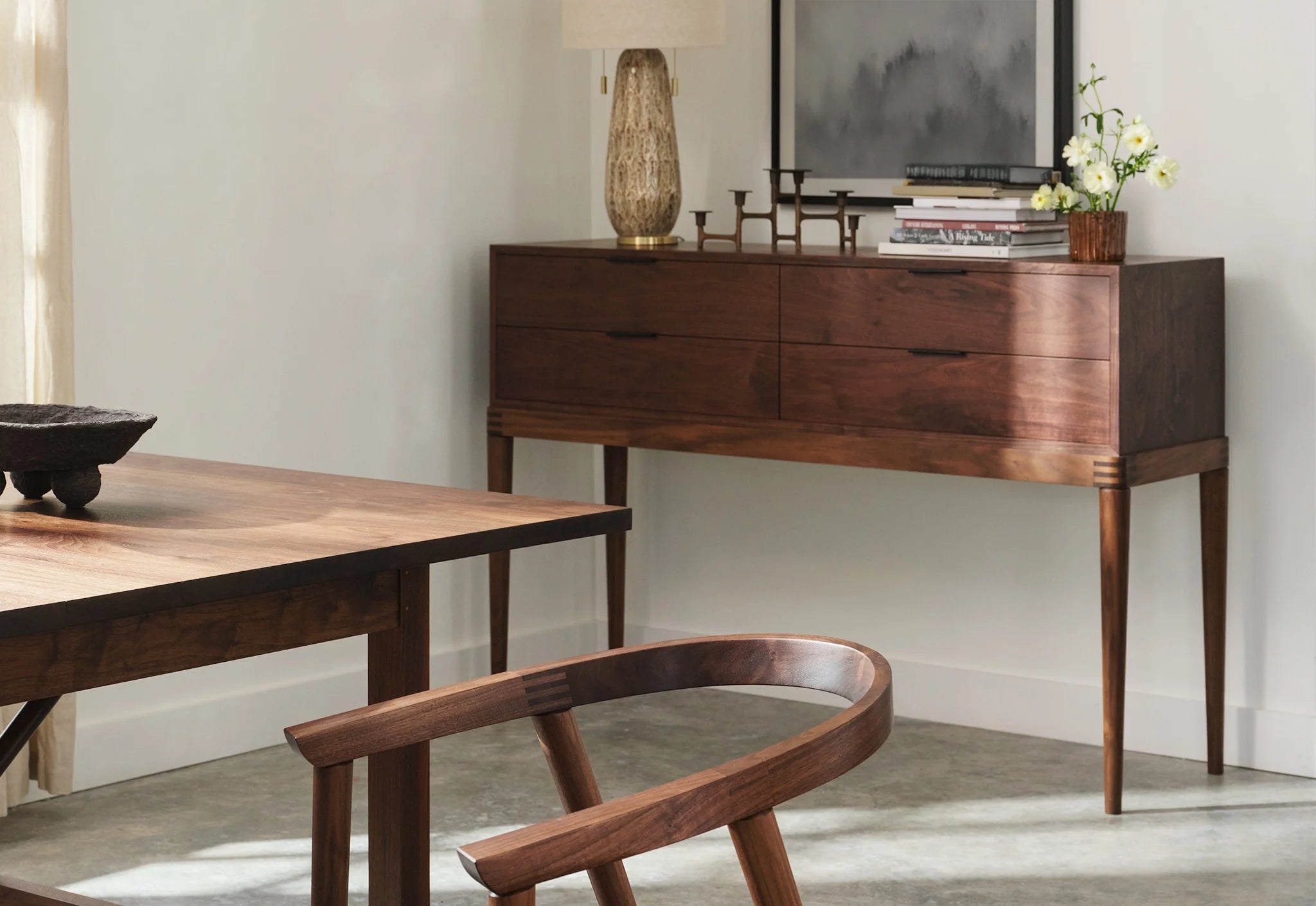 Bahut – Avec sa référence distincte au design moderne danois, le bahut incarne notre engagement durable à