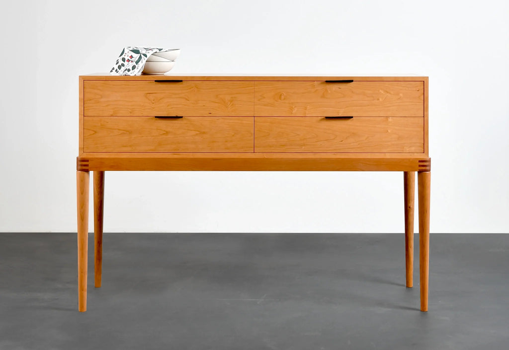 Bahut – Avec sa référence distincte au design moderne danois, le bahut incarne notre engagement durable à