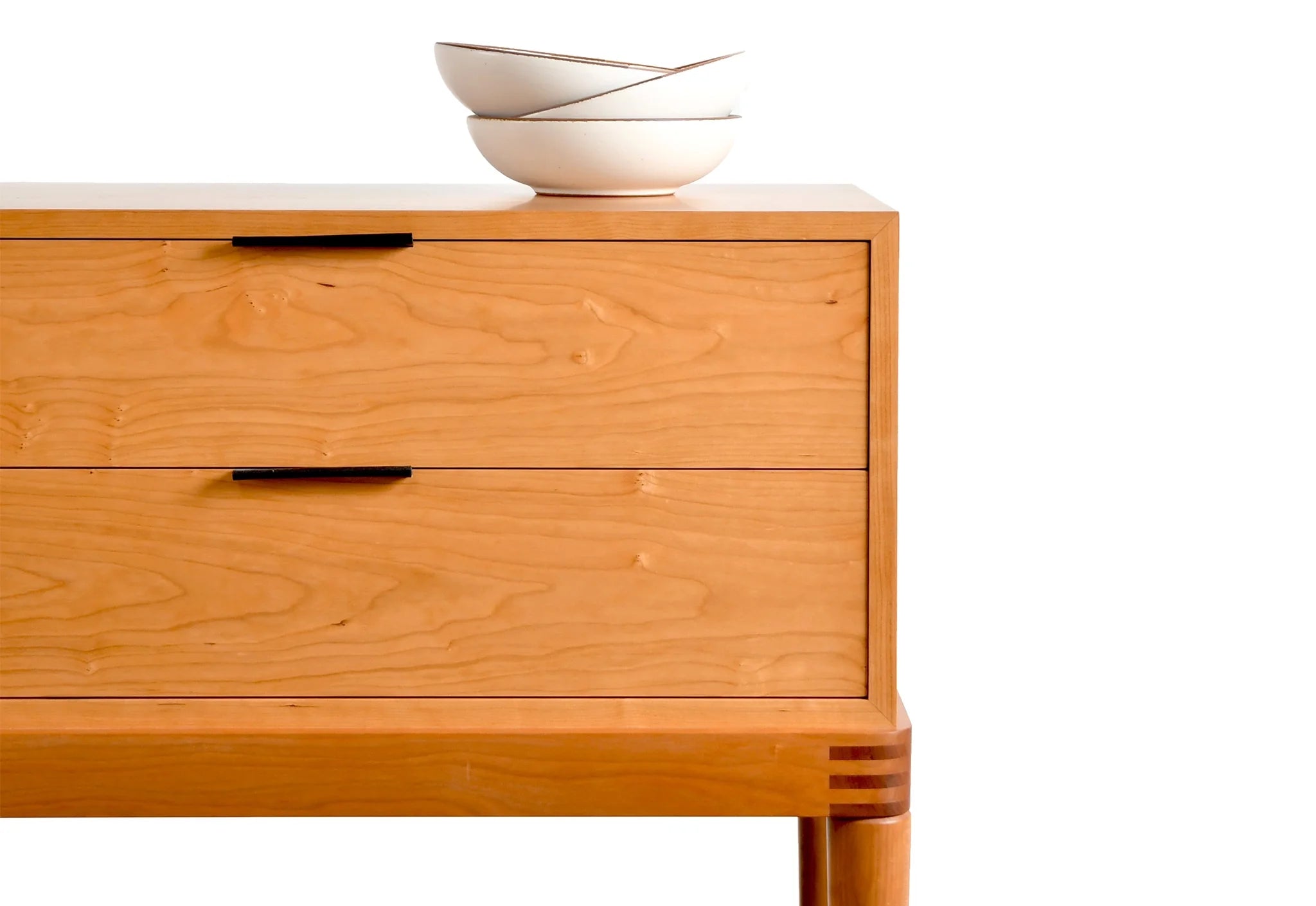 Bahut – Avec sa référence distincte au design moderne danois, le bahut incarne notre engagement durable à