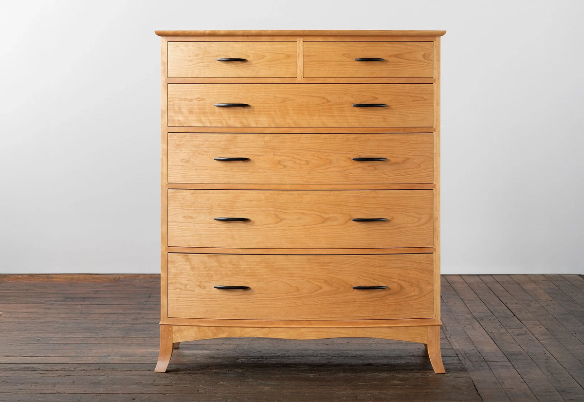 Commode à six tiroirs - Chaque élément de la commode à six tiroirs intègre des courbes qui imitent les formes naturelles, avec