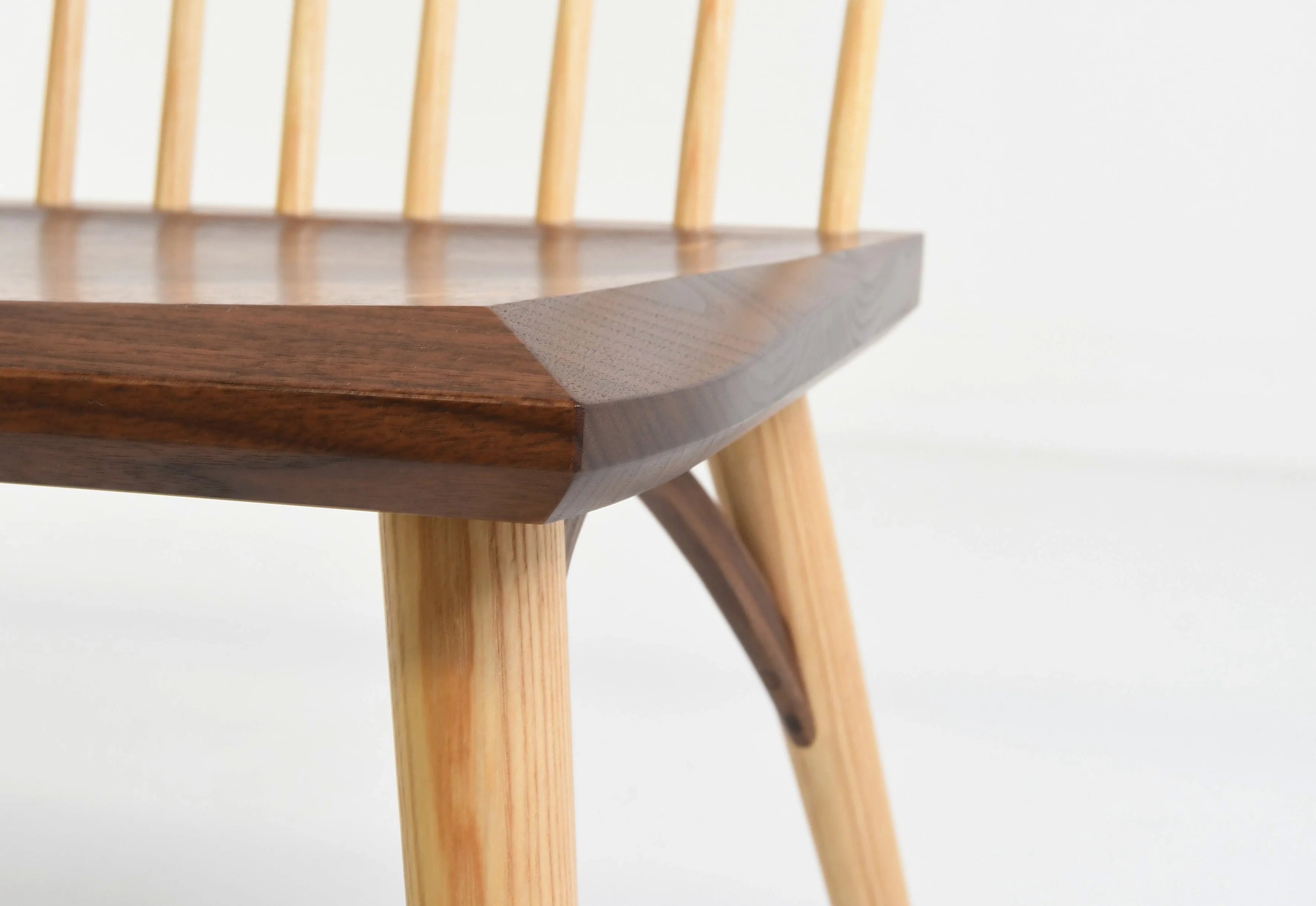 Banc - Interprétation contemporaine d'un design Shaker traditionnel, le banc exprime la beauté du minimalisme