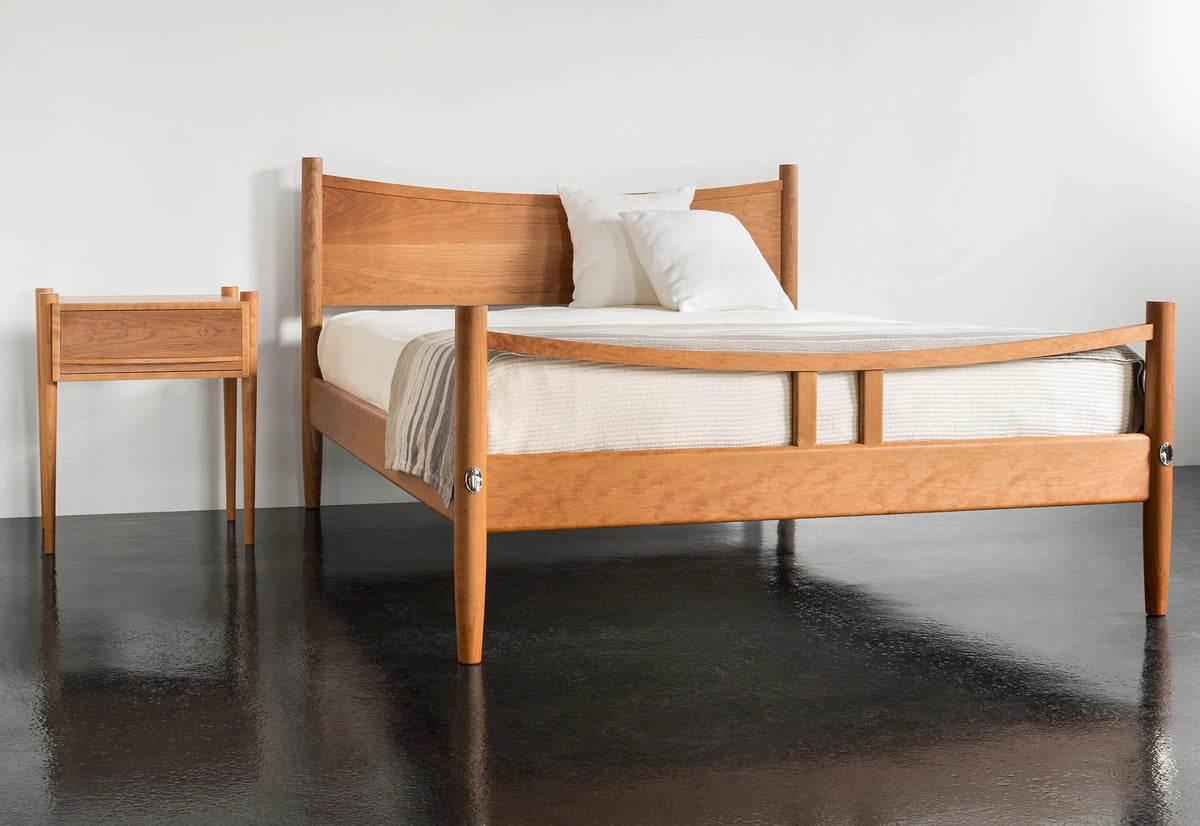 Lit Ellipse - Caractérisé par sa sobriété, son design s'inspire du mobilier créé à partir de la période suivant