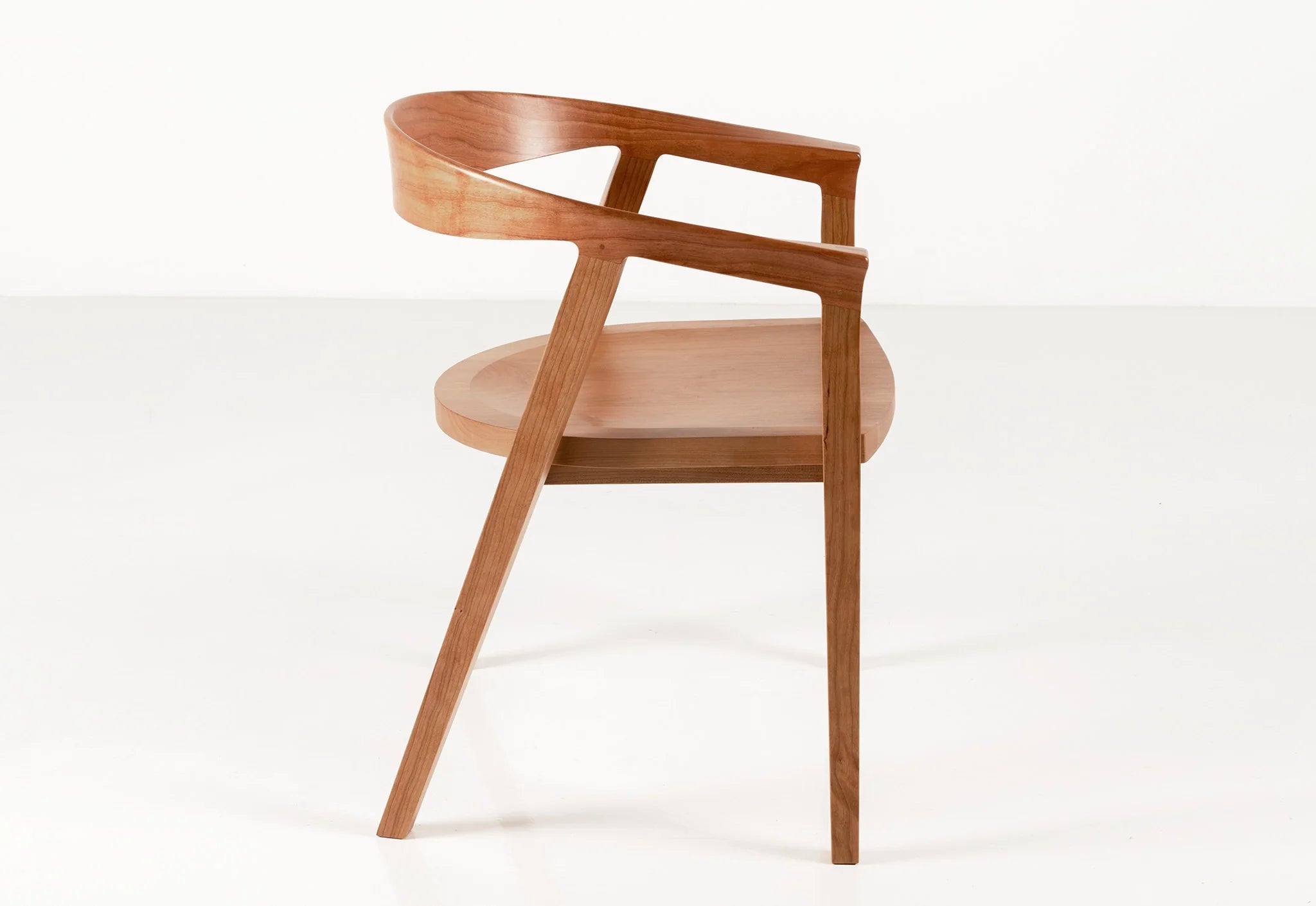 La chaise de la NYPL - En collaboration avec la New York Public Library, nous avons conçu une chaise qui est plus qu'une simple chaise