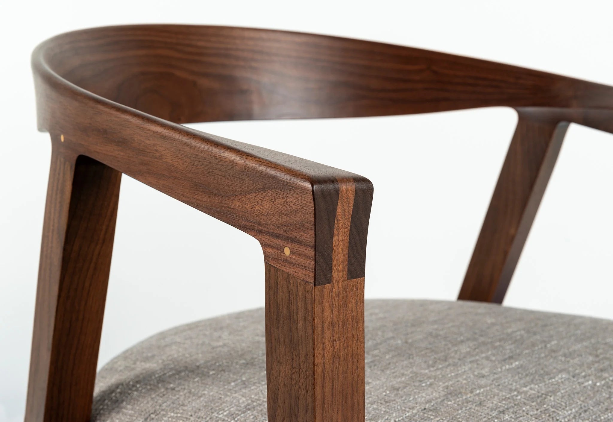 La chaise de la NYPL - En collaboration avec la New York Public Library, nous avons conçu une chaise qui est plus qu'une simple chaise
