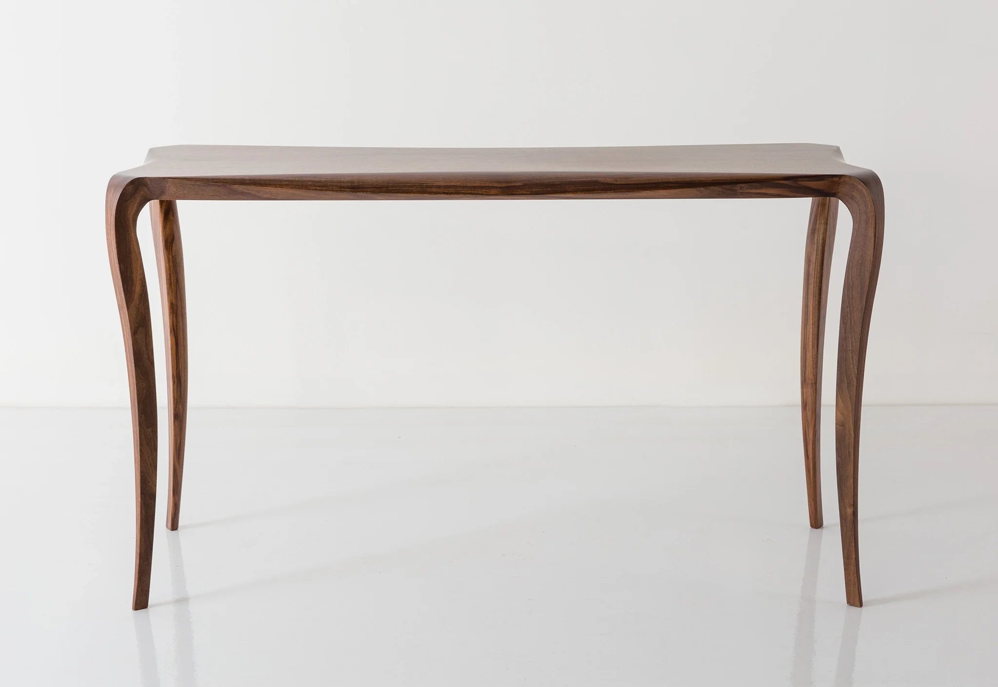 Table de vestibule - La table de vestibule peut être utilisée dans un couloir, comme bureau, coiffeuse ou table d'appoint.