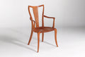 Fauteuil – Il y a peu de lignes droites dans le fauteuil, et c'est voulu.