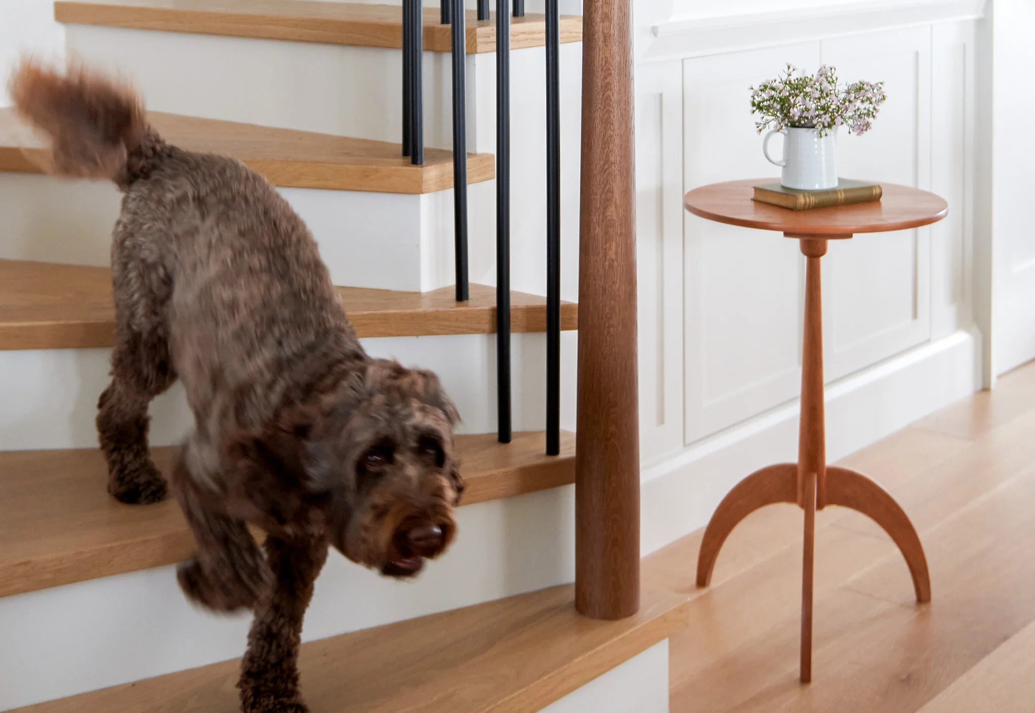 Table ronde  - La table ronde Shaker est un meuble shaker par son esprit et sa forme.