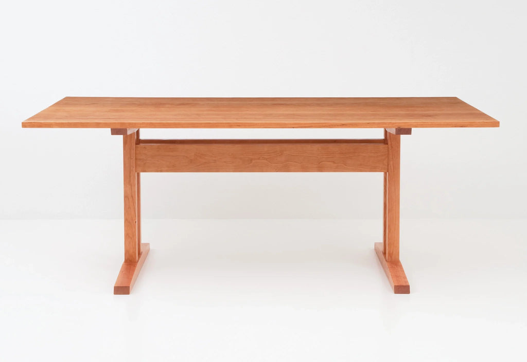 Table à tréteaux - La Table à tréteaux est une interprétation classique des tables de salle à manger de la communauté Shaker du début du XIXe siècle.