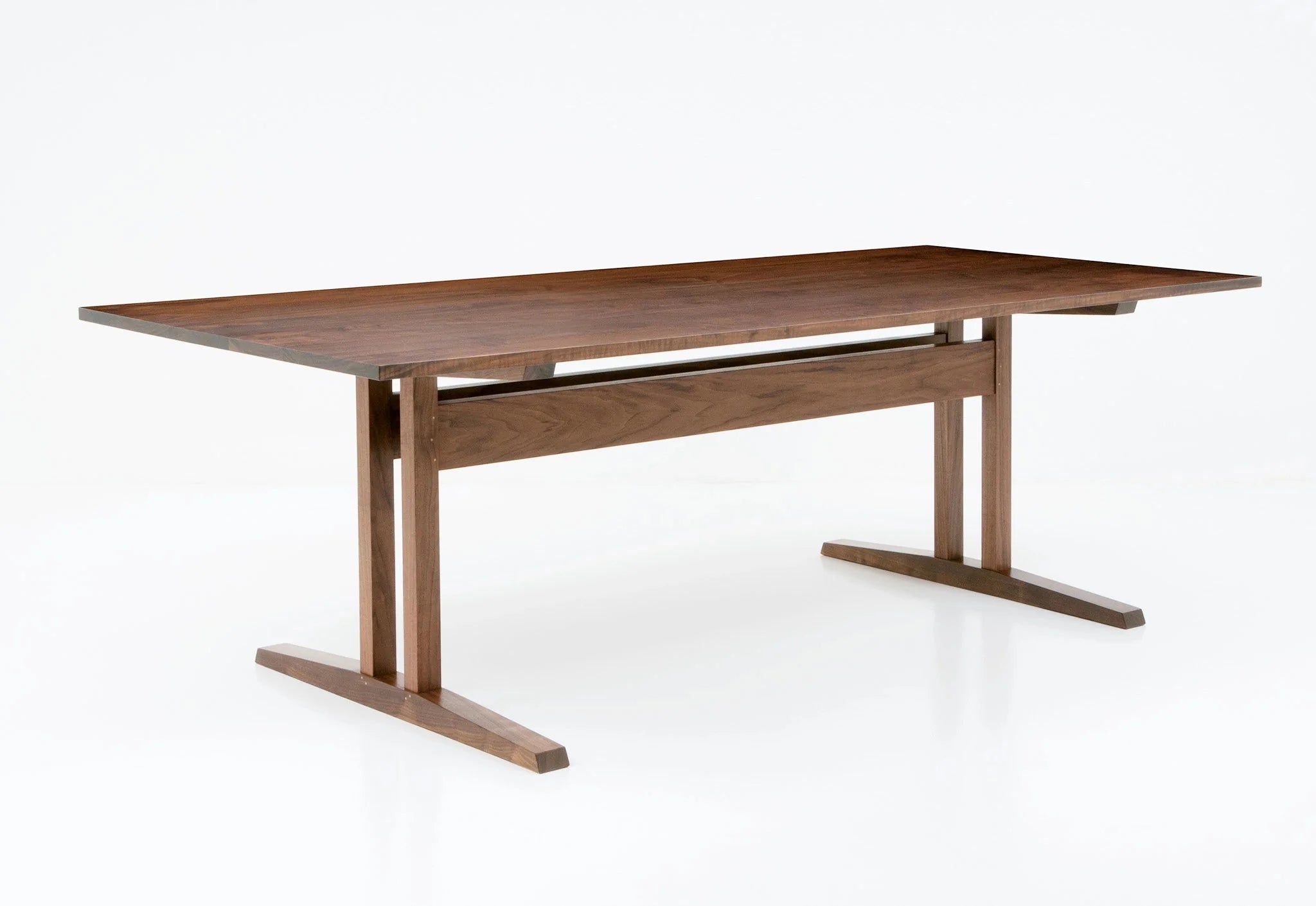 Table à tréteaux - La Table à tréteaux est une interprétation classique des tables de salle à manger de la communauté Shaker du début du XIXe siècle.